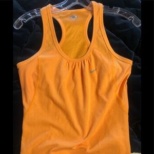 Nike workout tank
